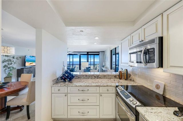 26235 Hickory BLVD 7C, Bonita Springs, FL 34134