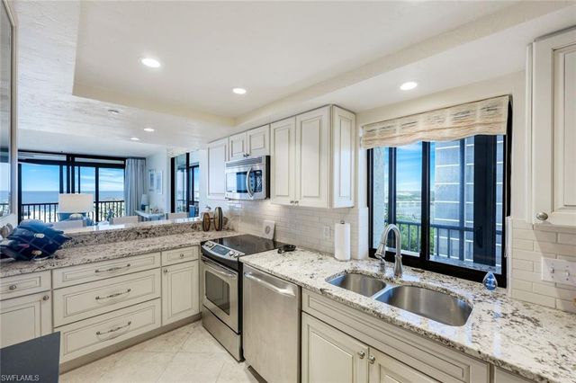 26235 Hickory BLVD 7C, Bonita Springs, FL 34134
