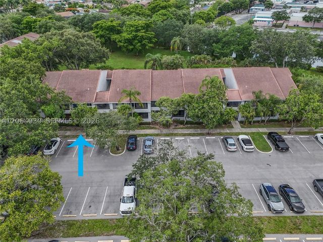 831 Lyons Rd 23101, Coconut Creek, FL 33063
