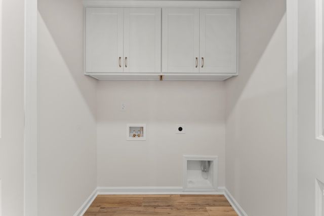 7077 Fairview Falls Drive, Chesnee, SC 29323