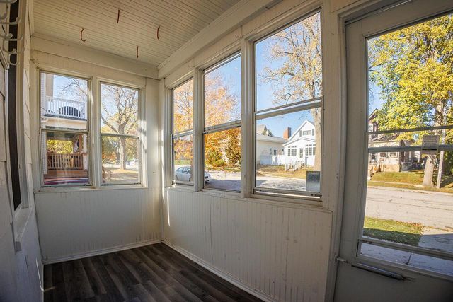 3815 E Plankinton AVENUE, Cudahy, WI 53110