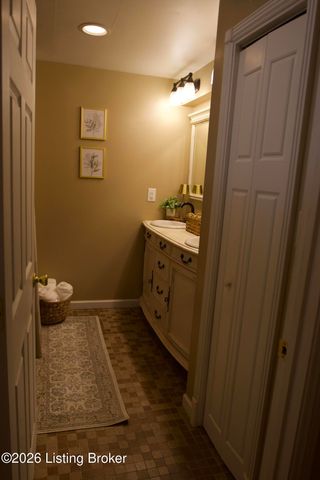 316 Robin Rd, Elizabethtown, KY 42701