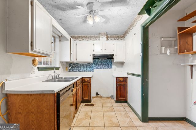 6 Highpoint Court, Cartersville, GA 30120