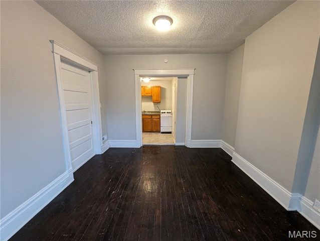 3648 Shenandoah Avenue, St Louis, MO 63110