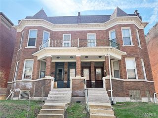 3648 Shenandoah Avenue, St Louis, MO 63110