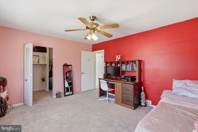 1590 DAWS RD, Blue Bell, PA 19422