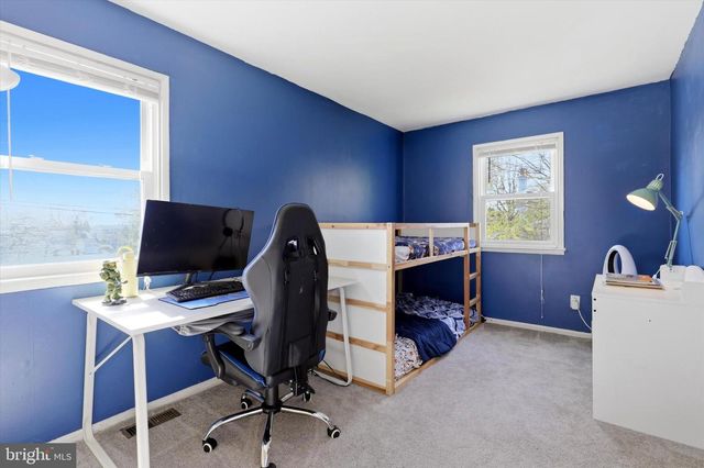 1590 DAWS RD, Blue Bell, PA 19422