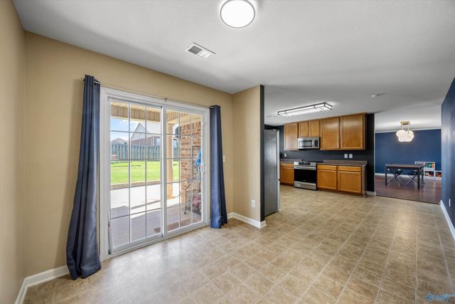 2403 Bell Manor Drive SW, Huntsville, AL 35803