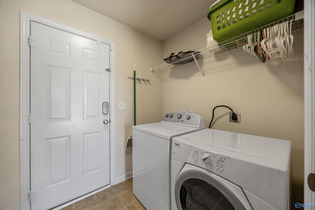 2403 Bell Manor Drive SW, Huntsville, AL 35803