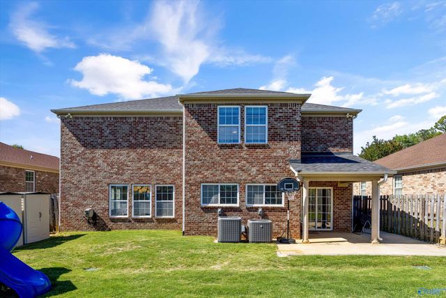 2403 Bell Manor Drive SW, Huntsville, AL 35803