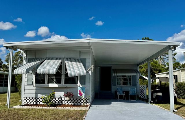 176 W Caribbean, Port St. Lucie, FL 34952