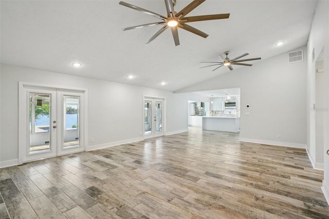 9412 OAK STREET, Riverview, FL 33578
