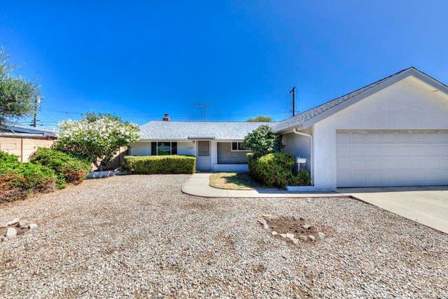 2228 Maple Street, Costa Mesa, CA 92627