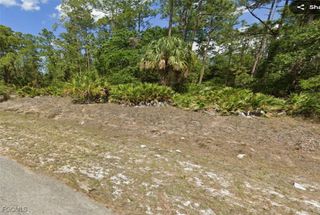 10 Truman AVE, Lehigh Acres, FL 33936
