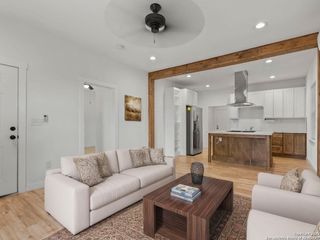 422 Kirk, San Antonio, TX 78225