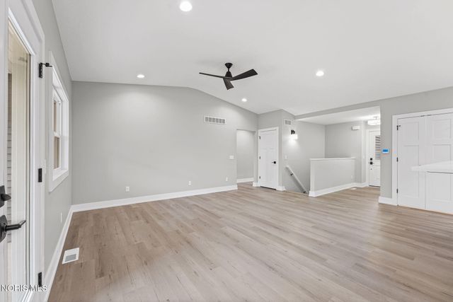 6634 Long Street, Whitehouse, OH 43571