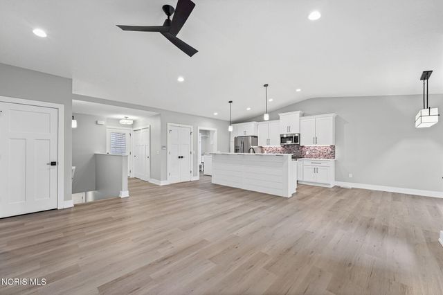 6634 Long Street, Whitehouse, OH 43571