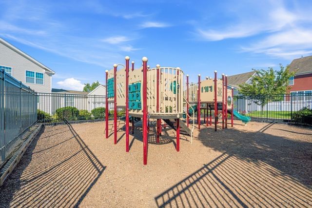 2115 Simeon Howard Way 2115, Westborough, MA 01581