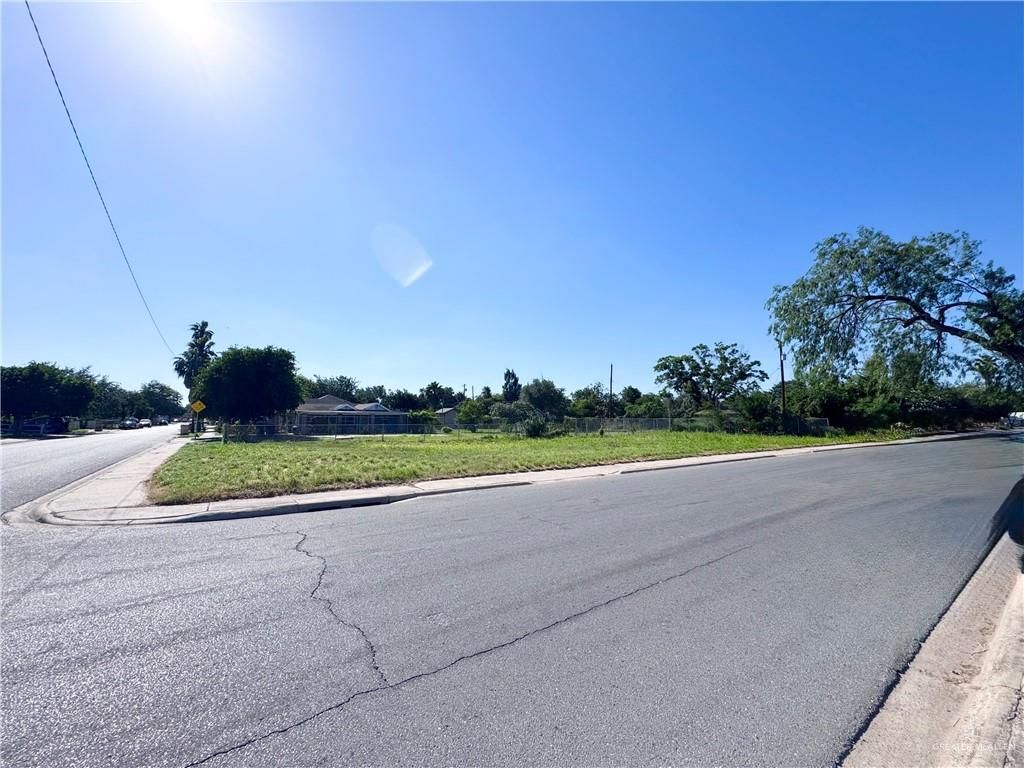 2204 Fir Avenue, Mcallen, TX 78501