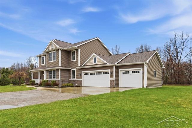 3369 E Greystone Place, Midland, MI 48642