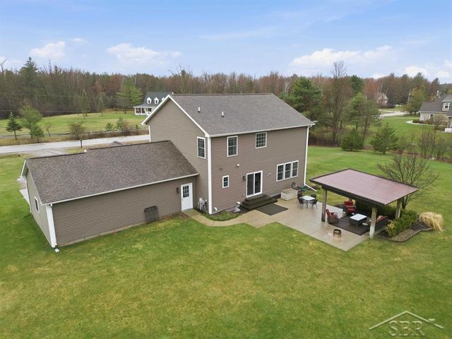 3369 E Greystone Place, Midland, MI 48642