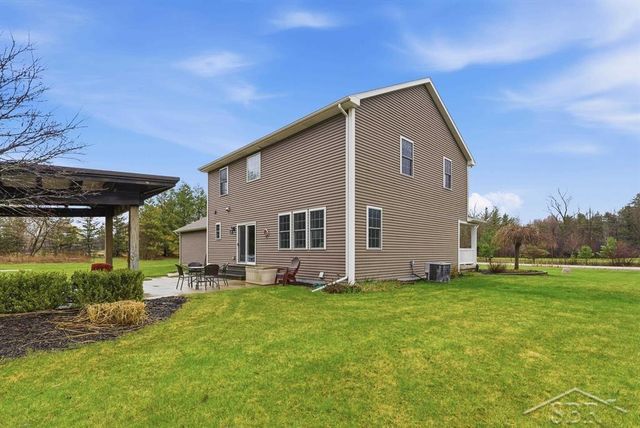 3369 E Greystone Place, Midland, MI 48642