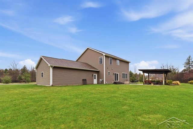 3369 E Greystone Place, Midland, MI 48642