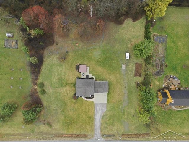 3369 E Greystone Place, Midland, MI 48642