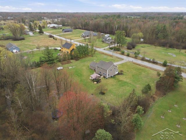 3369 E Greystone Place, Midland, MI 48642