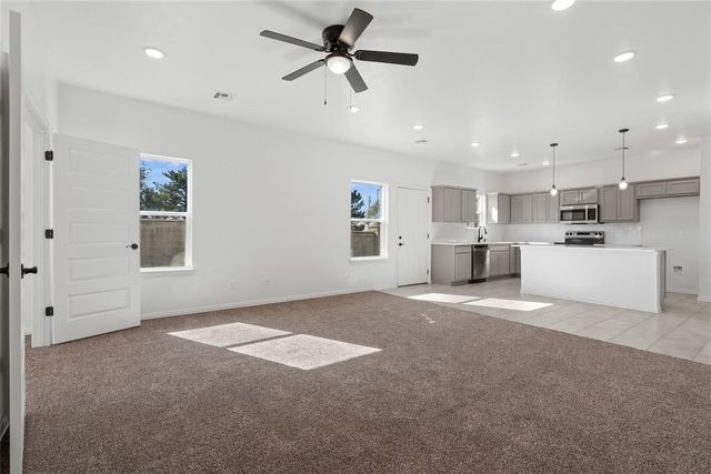 801 Venice Court, Kingfisher, OK 73750