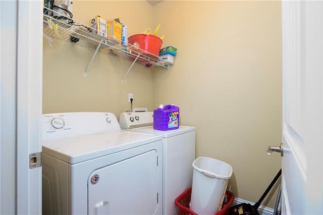 2236 Farrington Loop E, Semmes, AL 36575