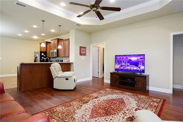 2236 Farrington Loop E, Semmes, AL 36575