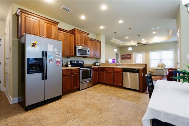 2236 Farrington Loop E, Semmes, AL 36575