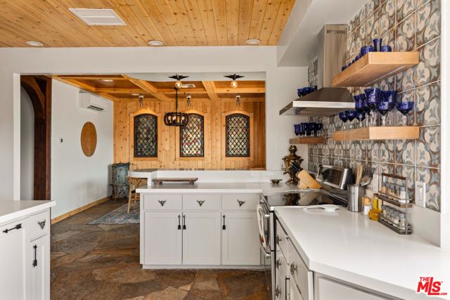 57387 San Juan Road, Yucca Valley, CA 92284