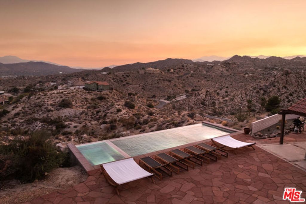 57387 San Juan Road, Yucca Valley, CA 92284