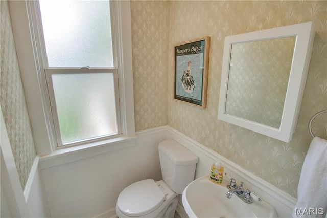205 E 12th Street, Alton, IL 62002