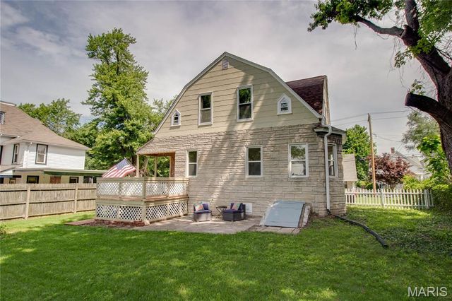 205 E 12th Street, Alton, IL 62002