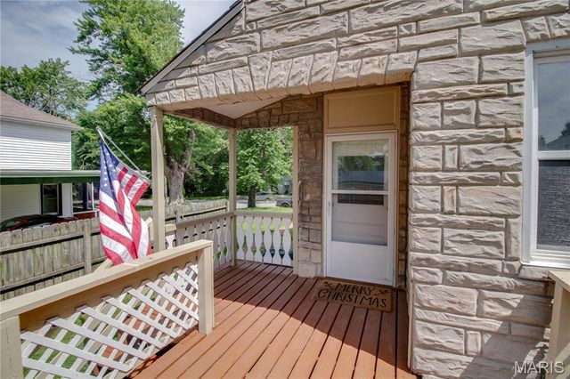 205 E 12th Street, Alton, IL 62002