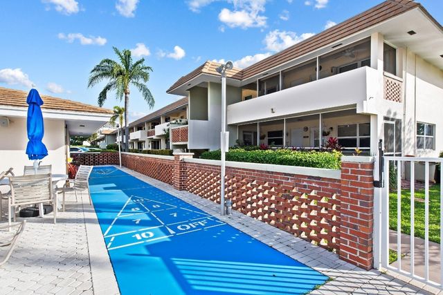 1340 NE 28th Avenue 232, Pompano Beach, FL 33062
