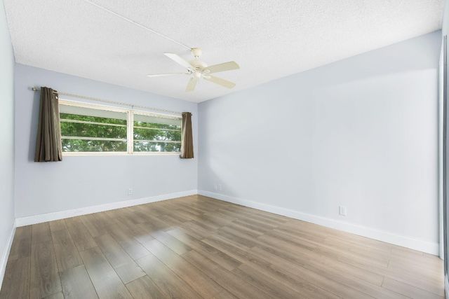 1340 NE 28th Avenue 232, Pompano Beach, FL 33062