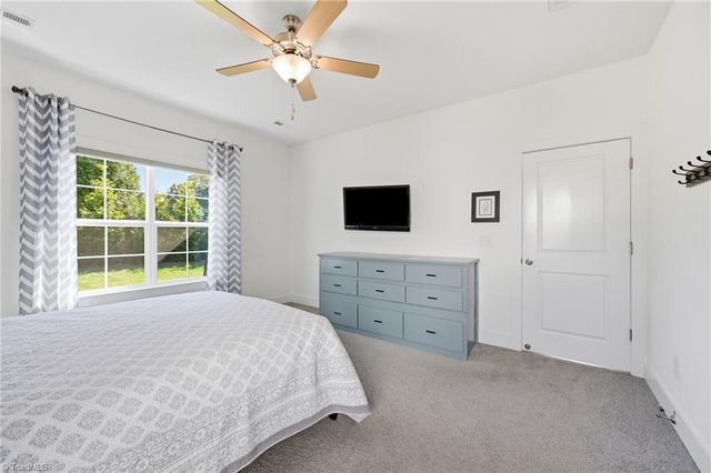 1826 Eastover Court, Kernersville, NC 27284