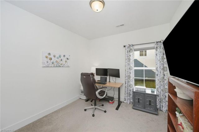 1826 Eastover Court, Kernersville, NC 27284