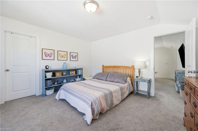 1826 Eastover Court, Kernersville, NC 27284