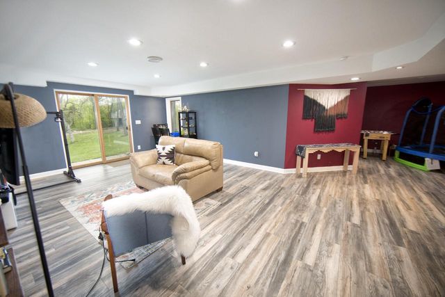 S69W32025 Whitetail Meadows DRIVE, Mukwonago, WI 53149