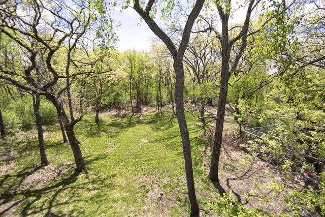 S69W32025 Whitetail Meadows DRIVE, Mukwonago, WI 53149