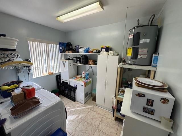 174 E 15th St, Hialeah, FL 33010