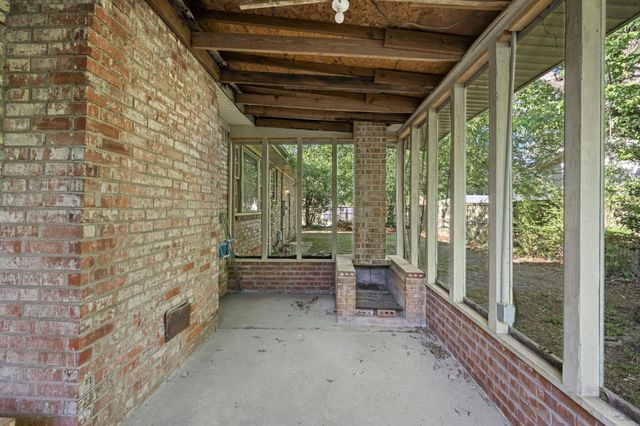 205 Pinewood Drive, Summerville, SC 29483