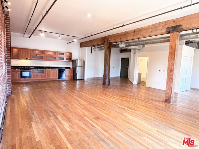 215 S Santa Fe Avenue 4, Los Angeles, CA 90012