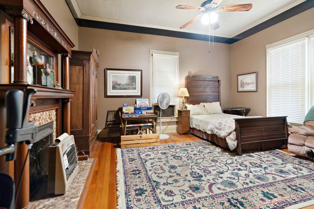 1213 & 1305 Pine Bluff Street, Paris, TX 75460