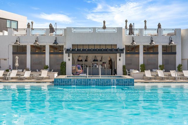 5436 LULA BAY LN, St. George, UT 84790